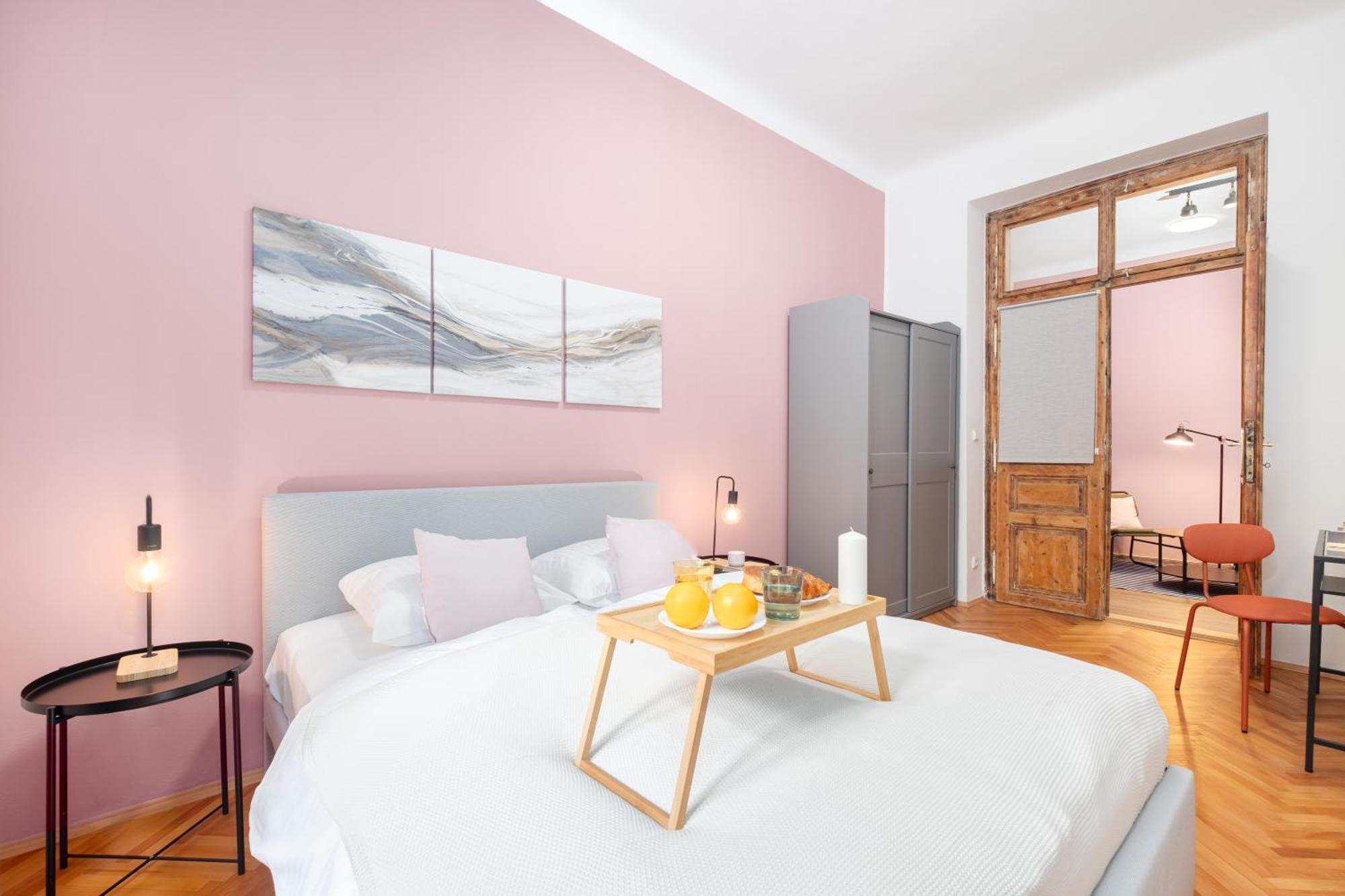 Apartment Next To Wenceslas Square By Days